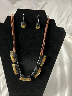 The Turquoise of Aruba Fused Art Glass Necklace & Earring Set Black Amber
